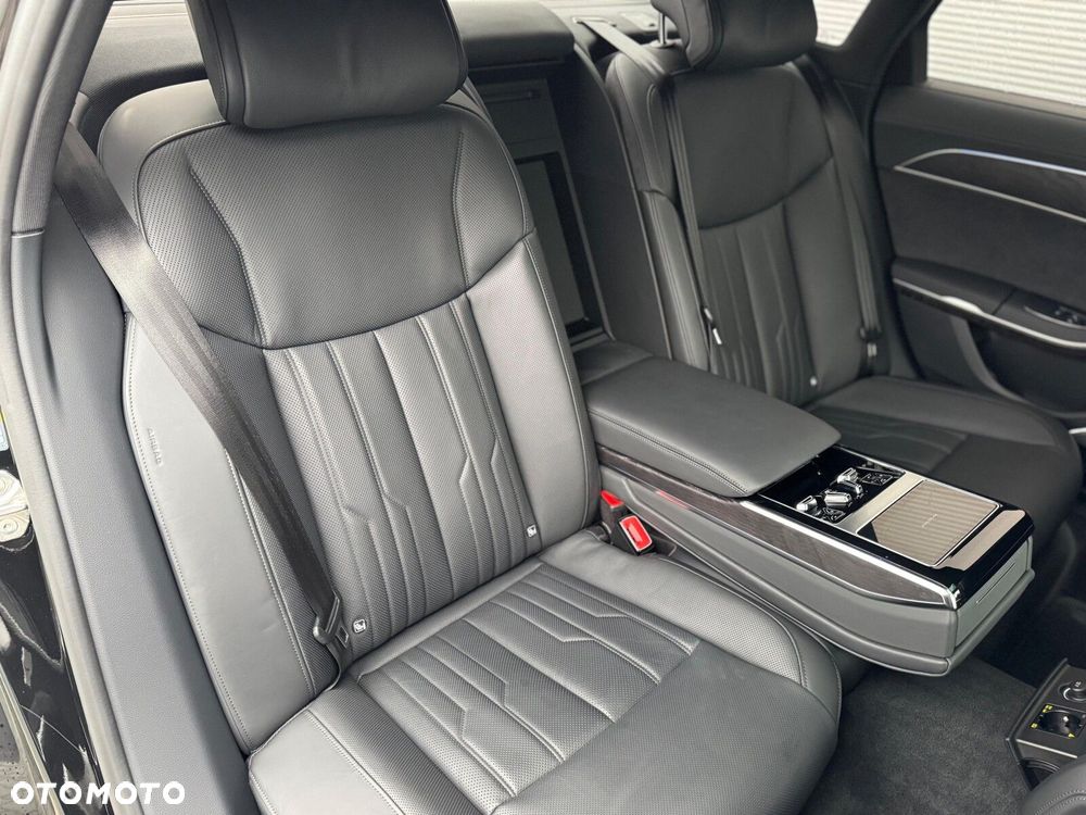 Audi A8 - 37