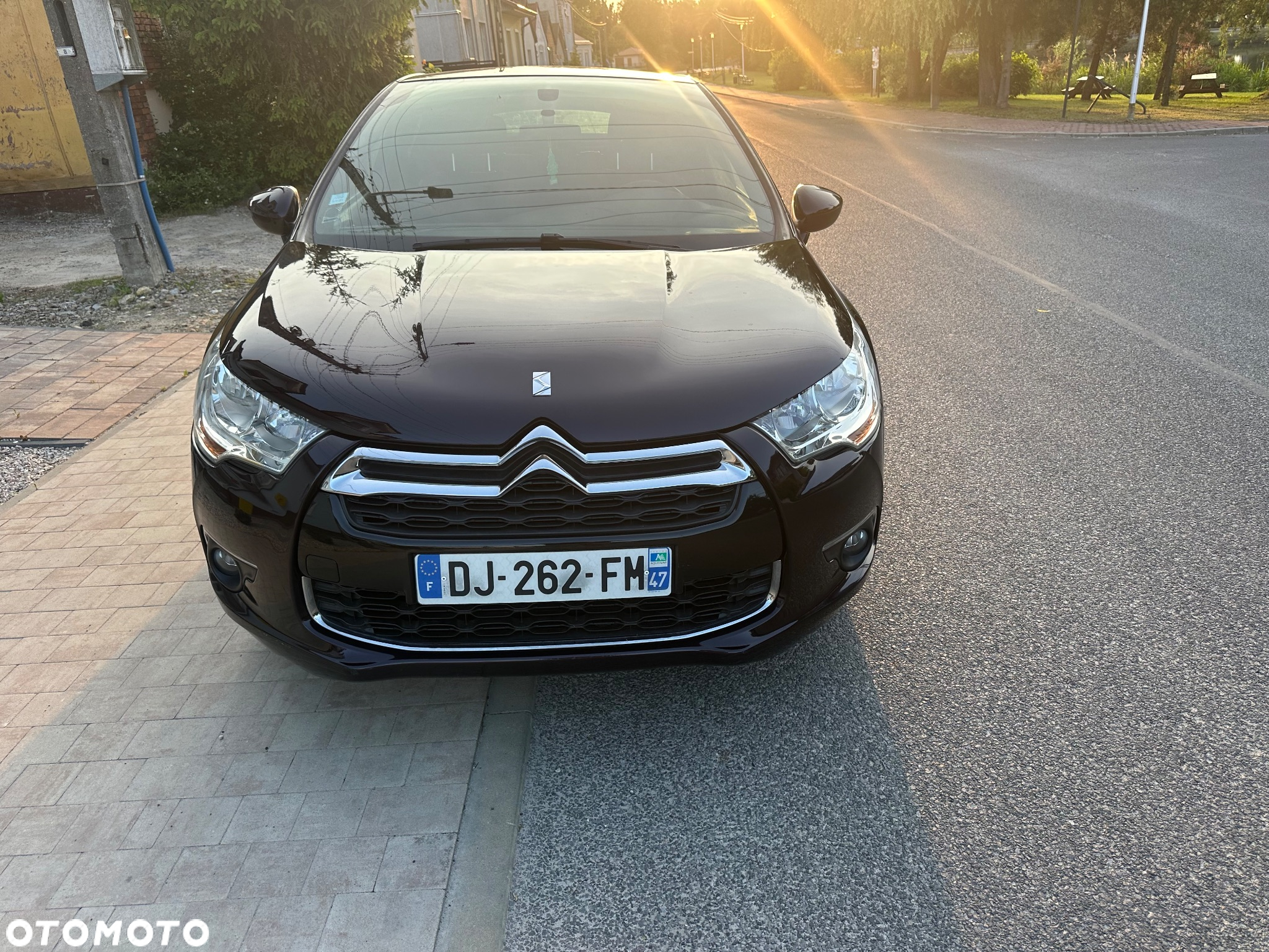 Citroën DS4 e-HDi 115 SoChic - 2