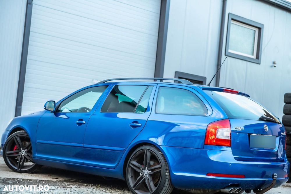 Skoda Octavia 2.0 TSI DSG RS - 7
