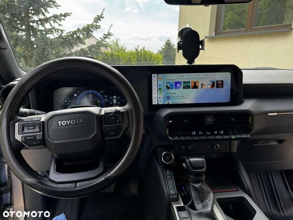 Toyota Land Cruiser LC 2.8 D-4D Invincible - 24