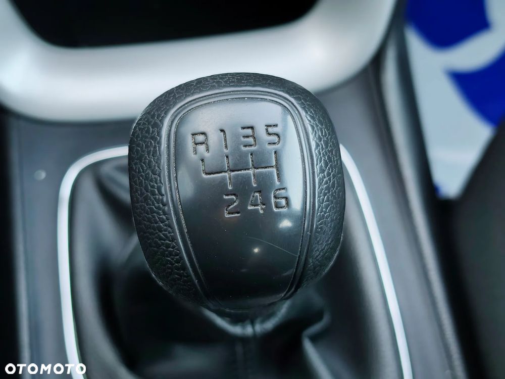 Kia Ceed 1.4 CVVT Dream-Team Edition - 18