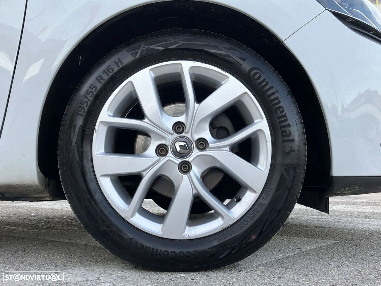 Renault Clio Sport Tourer 0.9 TCe Limited - 27
