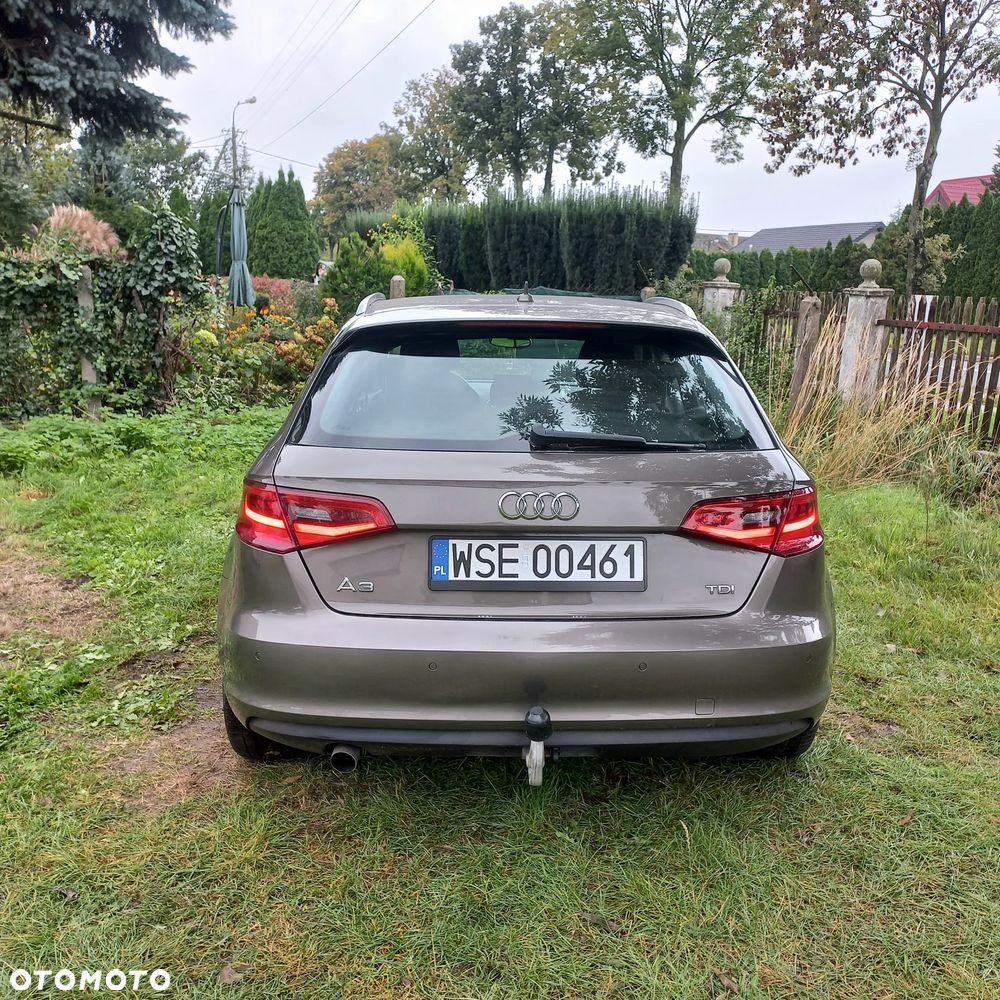 Audi A3 Sportback 1.6 TDI clean diesel Ambiente - 15