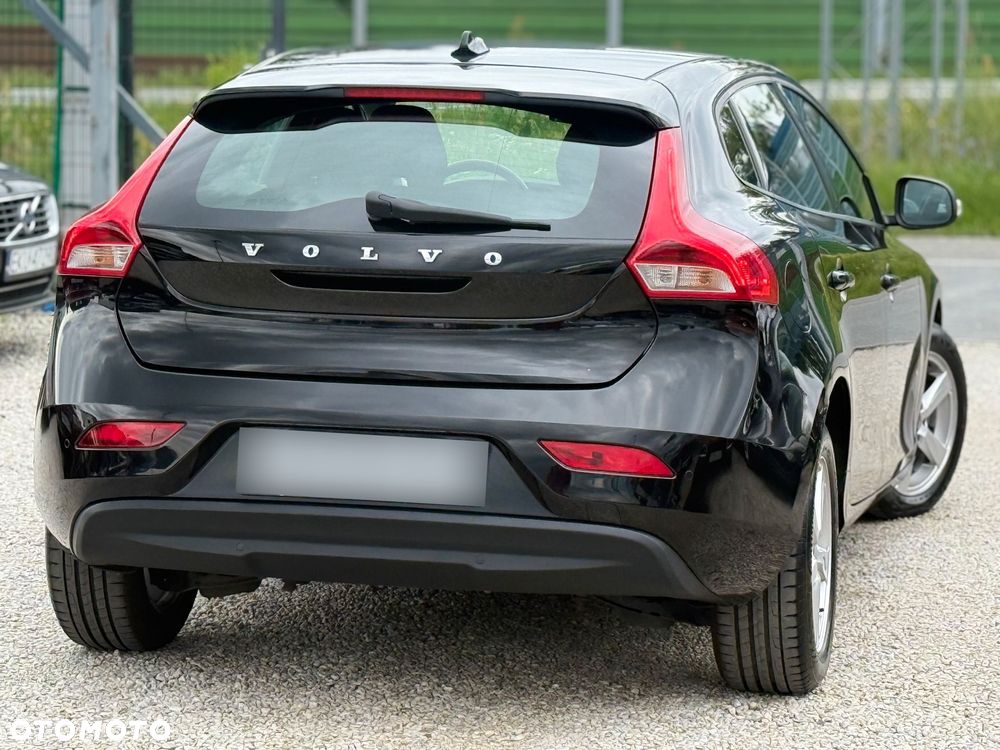 Volvo V40 - 11