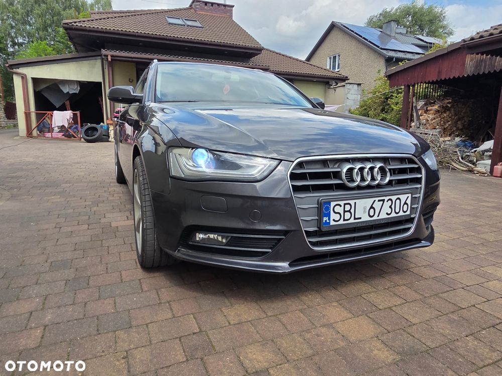 Audi A4 Avant - 2