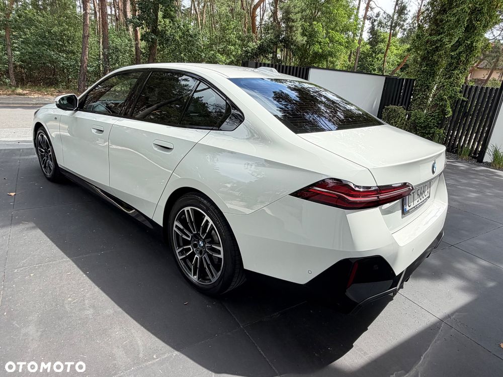 BMW Seria 5 520i mHEV M Sport sport - 8