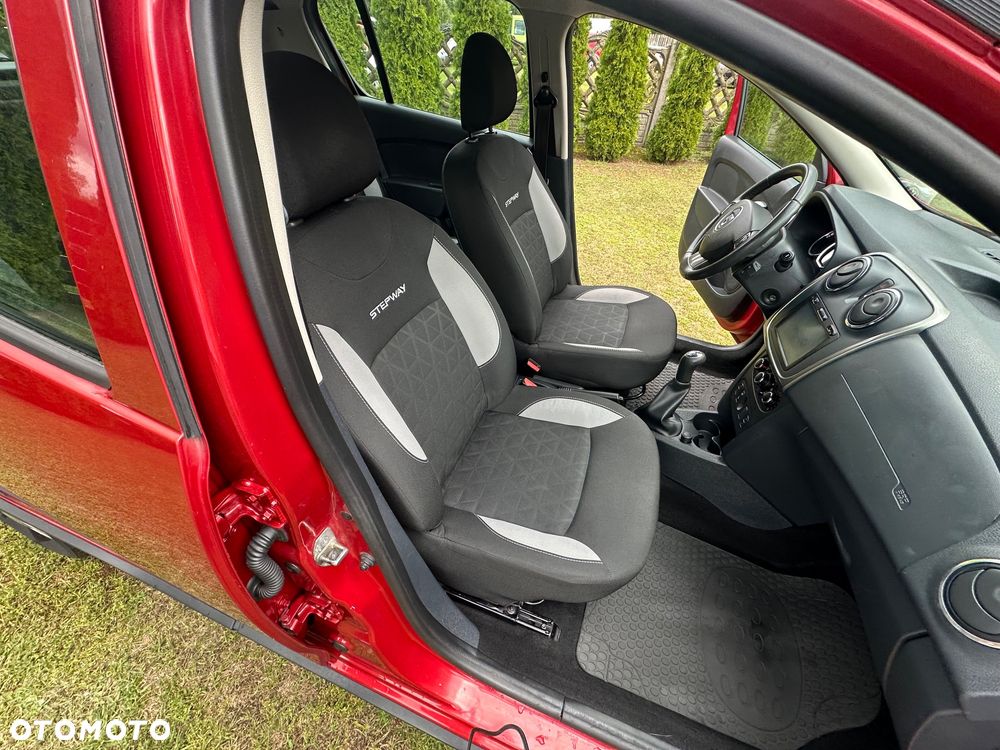 Dacia Sandero TCe 90 S&S Laureate - 17
