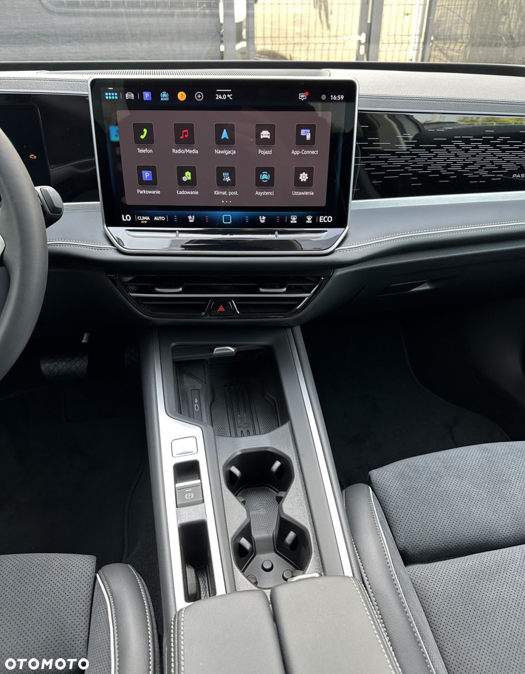 Volkswagen Passat - 30