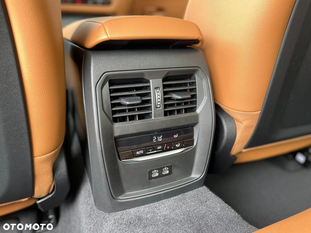 BMW Seria 3 - 33