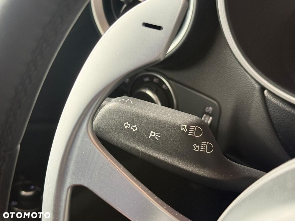 Alfa Romeo Stelvio - 19