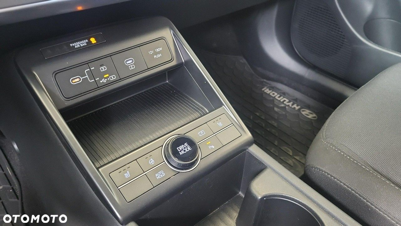 Hyundai Kona - 15