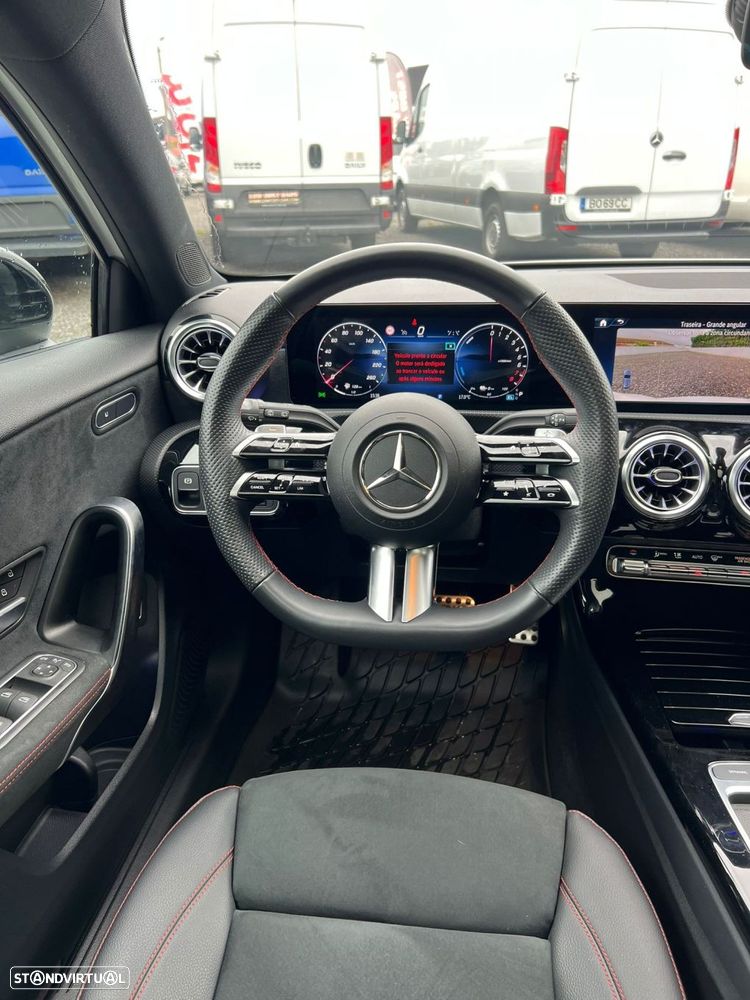 Mercedes-Benz A 250 - 29