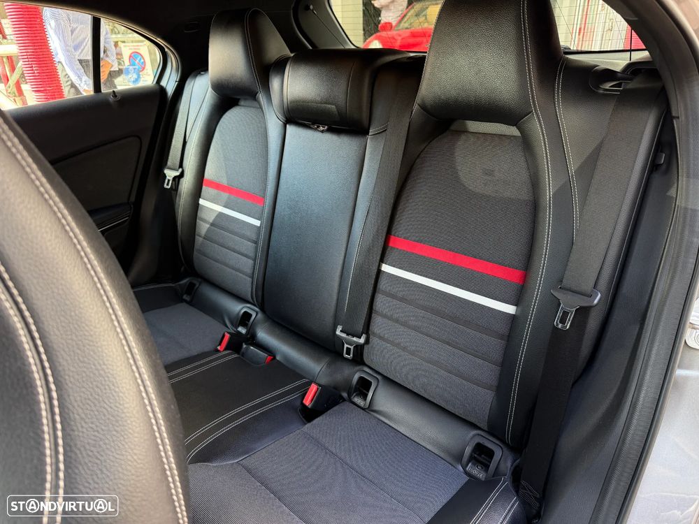 Mercedes-Benz A 180 CDi BE Urban - 11