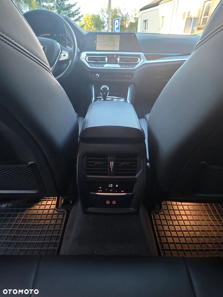 BMW Seria 3 - 12