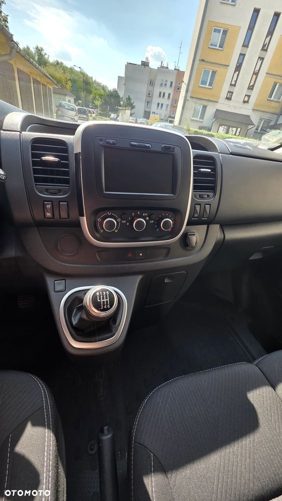 Renault Trafic - 8
