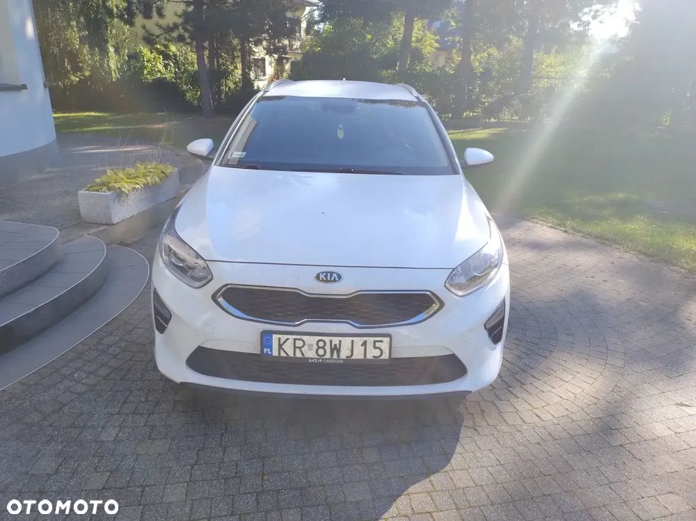 Kia Ceed 1.5 T-GDI M - 1