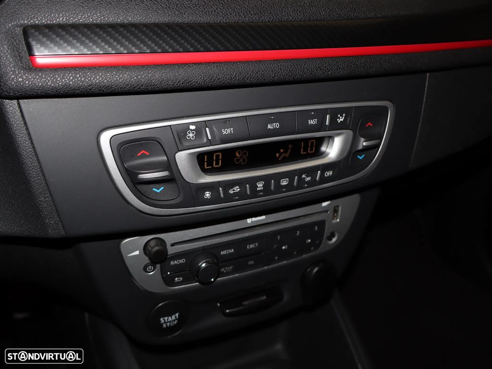 Renault Mégane Sport Tourer 1.5 dCi GT Line - 26