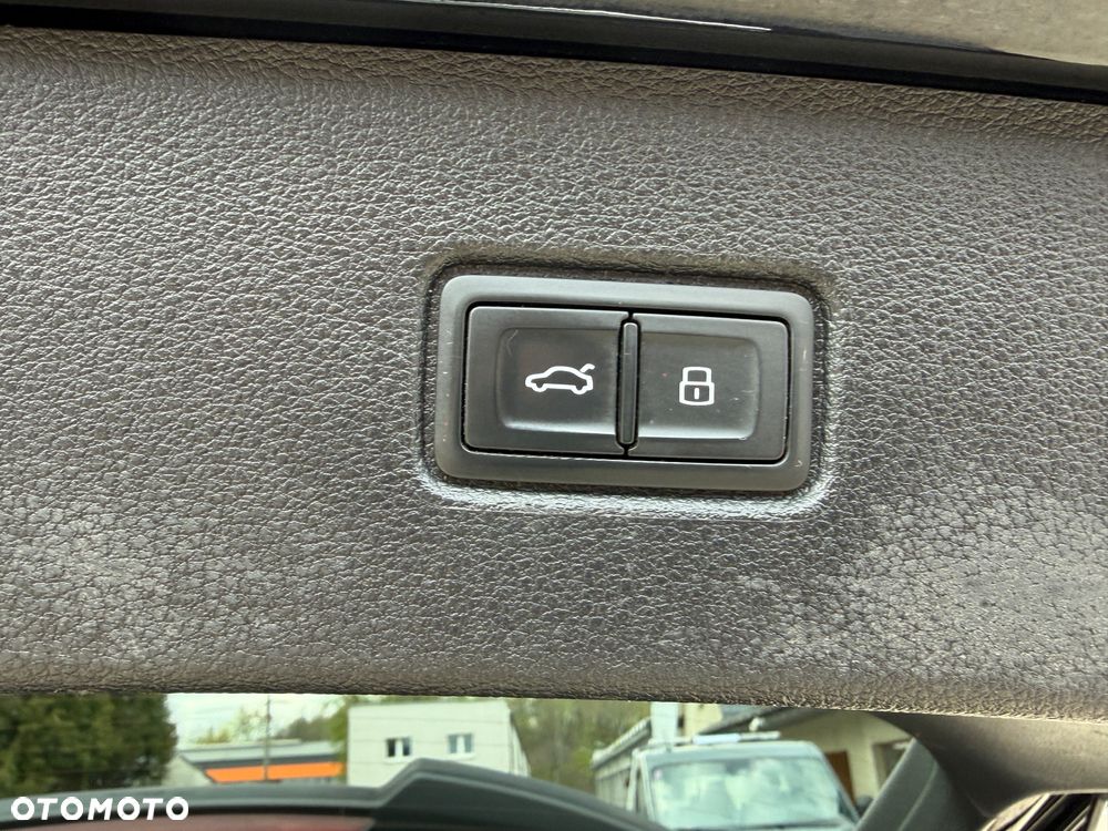 Audi Q7 50 TDI mHEV Quattro S Line Tiptr - 33