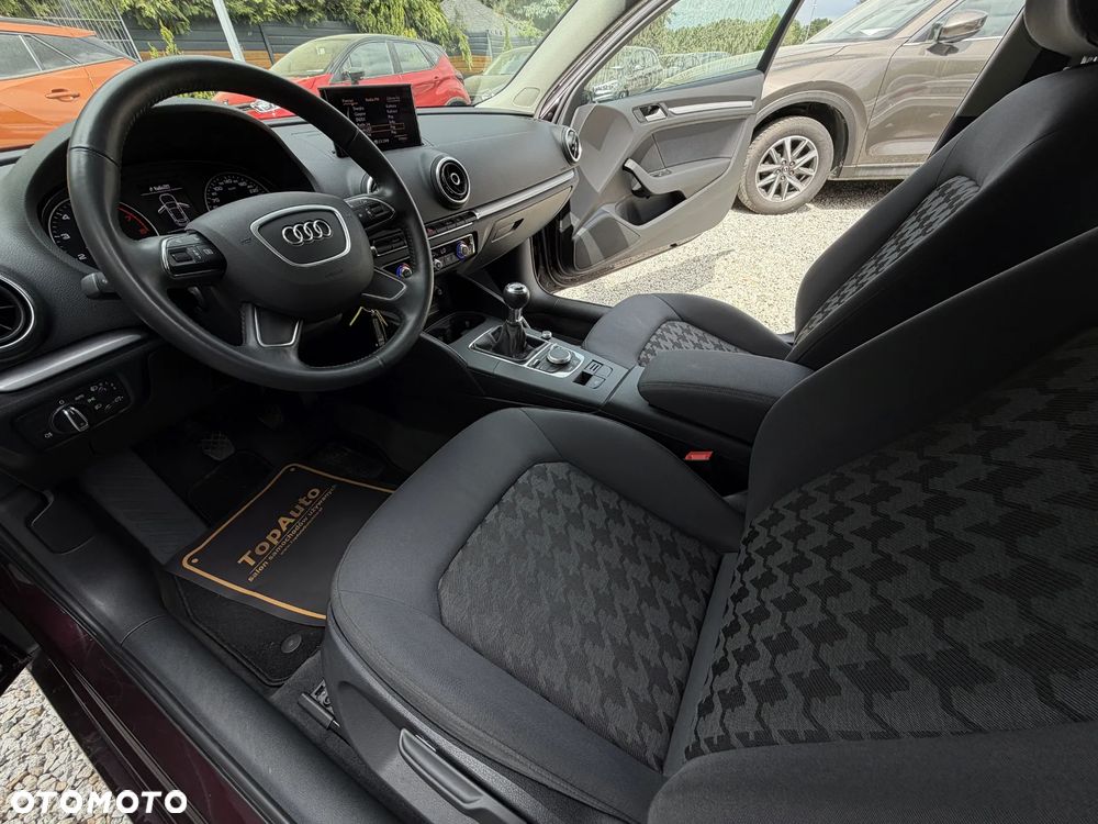 Audi A3 3-drzwiowe 1.4 TFSI Ambiente - 19