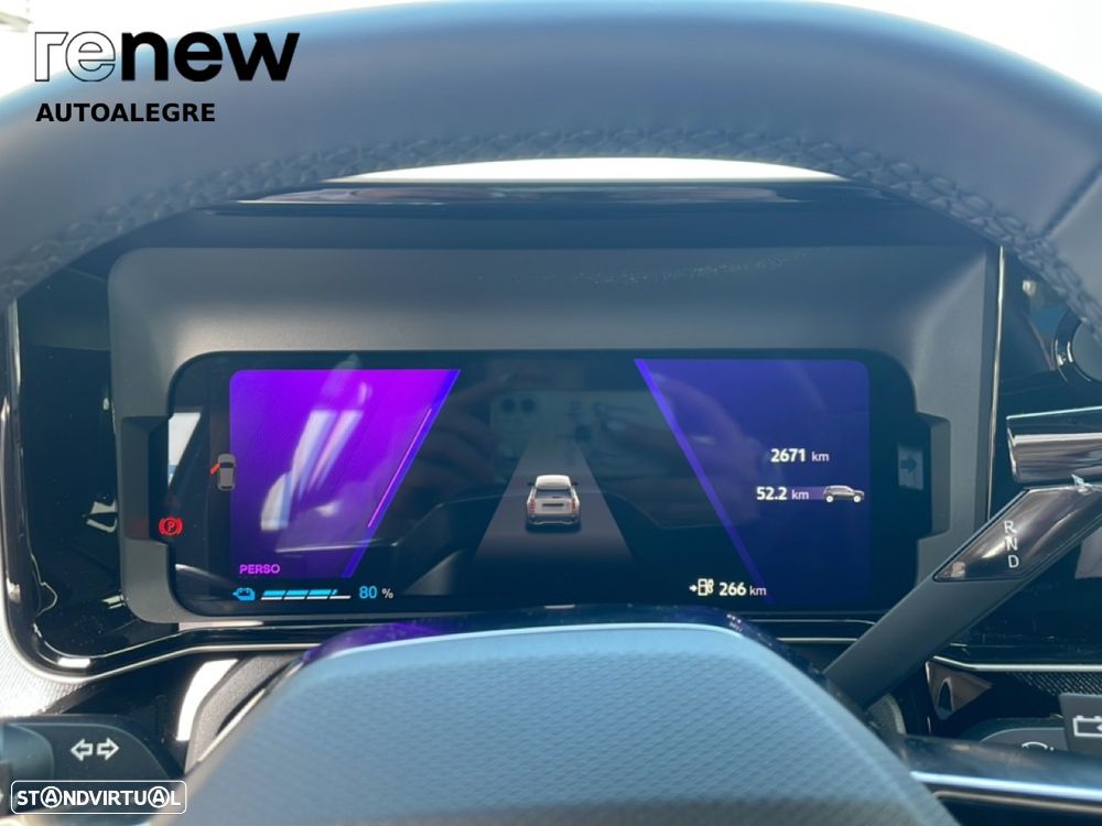 Renault 4 E-Tech 52 kWh Techno Autonomia Conforto - 16