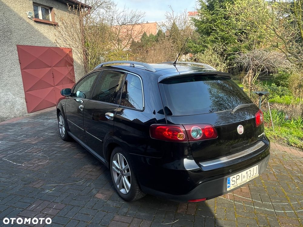 Fiat Croma 1.9 JTD Emotion - 3