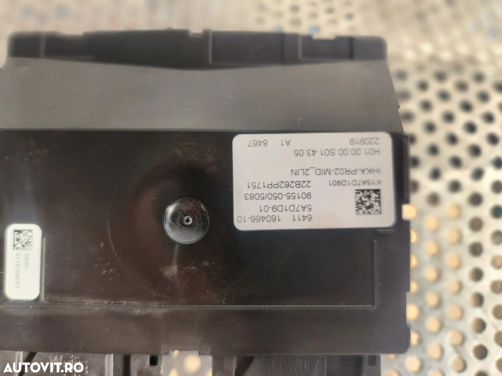 Modul Control Clima Bmw G20 G21 G22 G23 G42 Cod 5A7D1D9 Dezmembrez Bmw - Dezmembrari Arad - 5