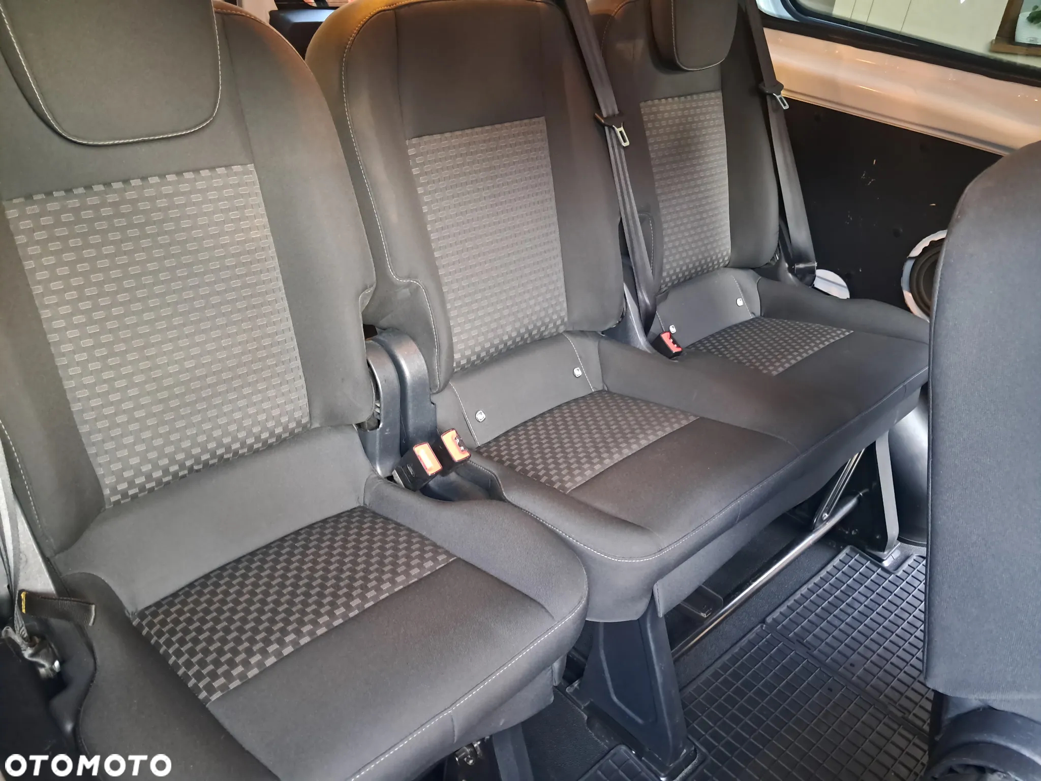 Ford Transit Custom 290 L1H1 Limited - 20