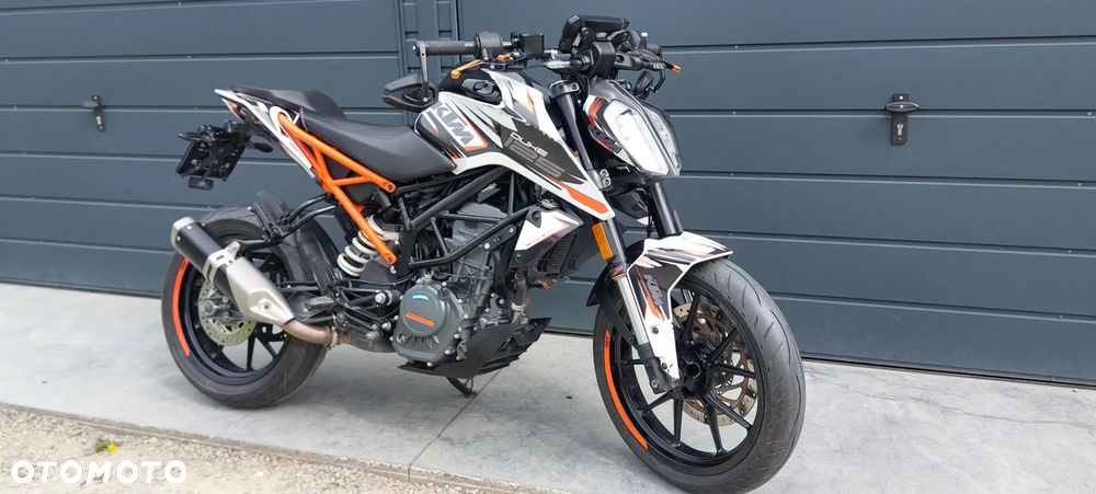 KTM Duke - 24