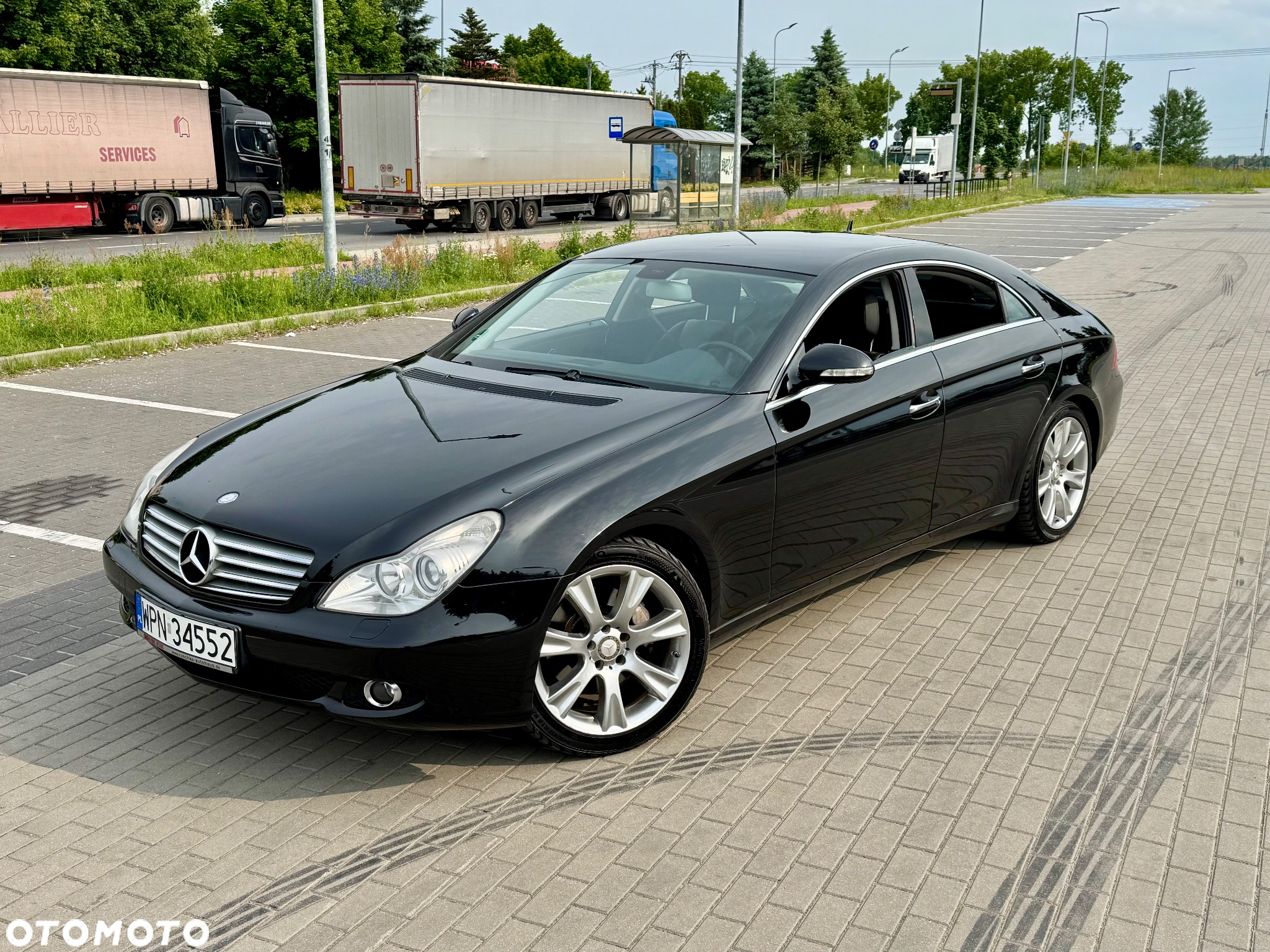 Mercedes-Benz CLS - 16
