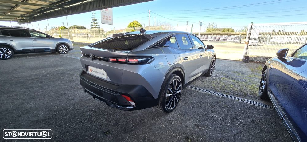 Peugeot 408 1.2 PureTech Allure Pack EAT8 - 9
