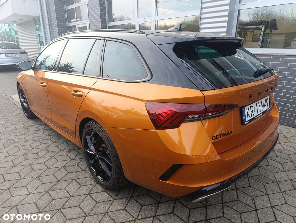 Skoda Octavia 2.0 TSI DSG RS - 4