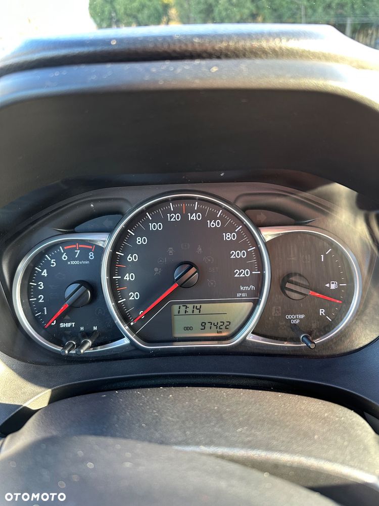 Toyota Yaris 1.33 Premium EU6 - 9