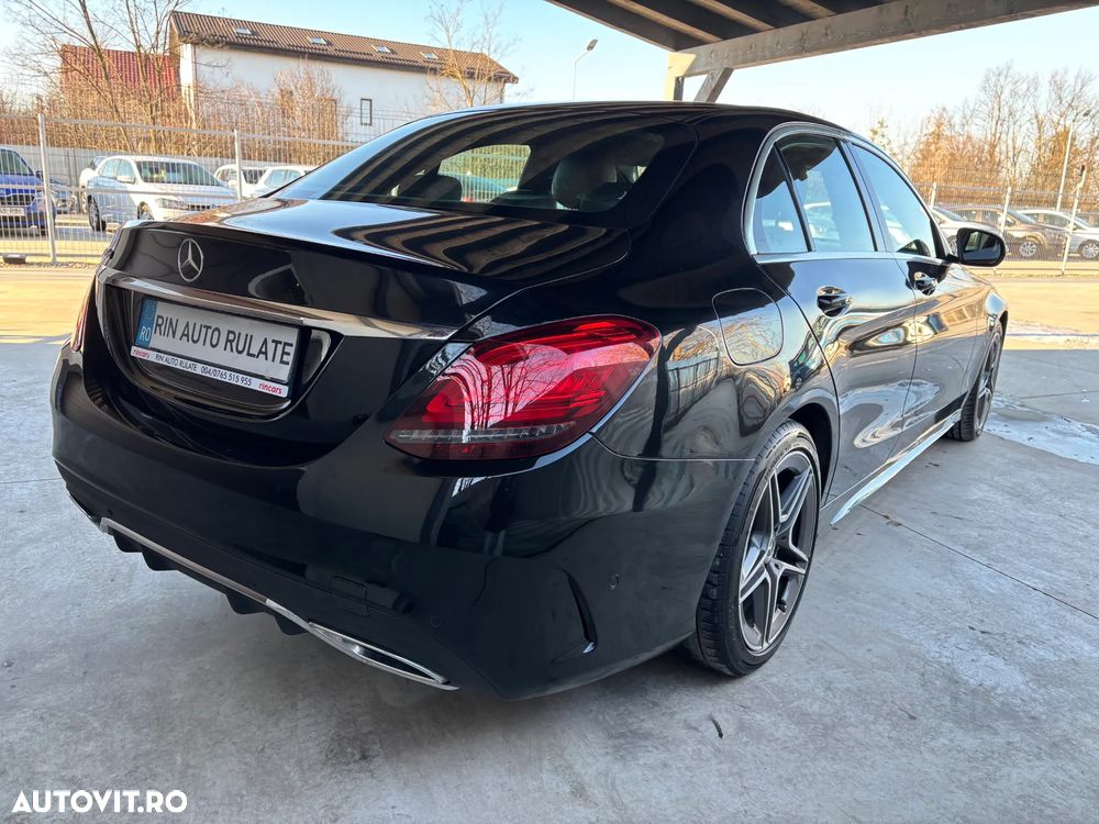 Mercedes-Benz C 180 d T 9G-TRONIC AMG Line - 9