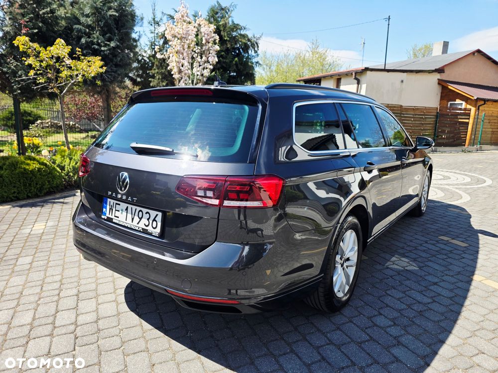 Volkswagen Passat Variant 2.0 TDI EVO Elegance DSG - 14