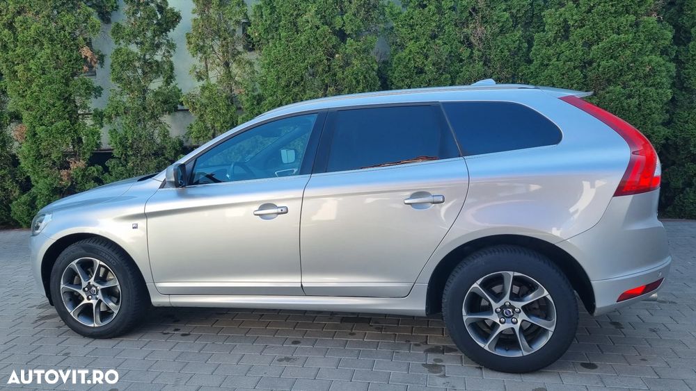 Volvo XC 60 - 4