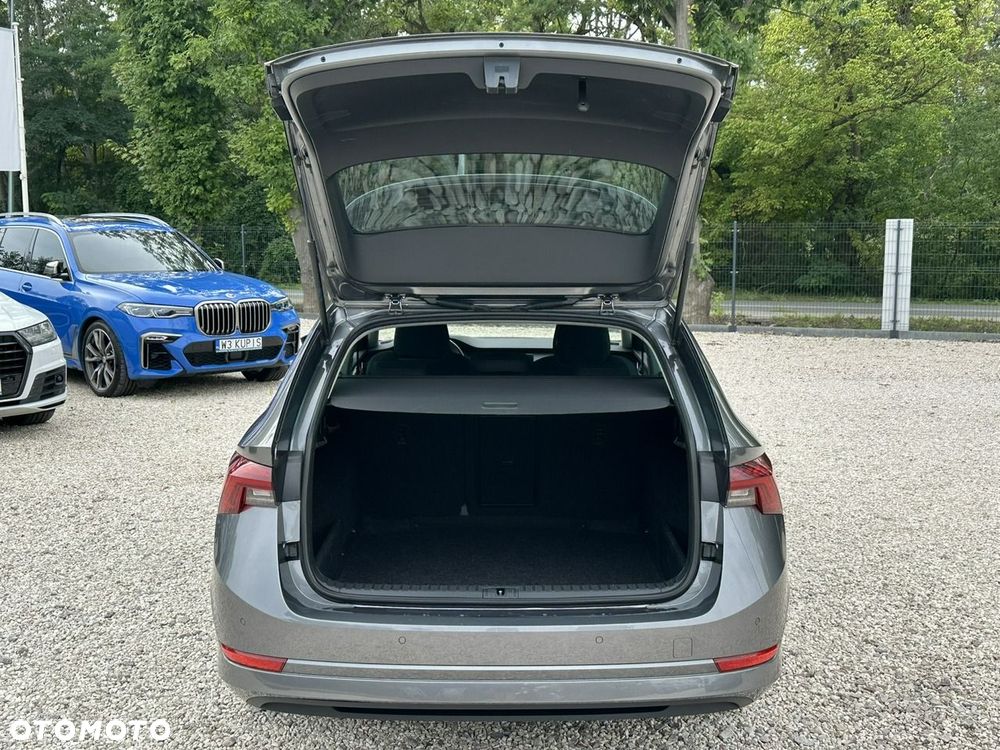 Skoda Octavia 2.0 TDI Ambition DSG - 9