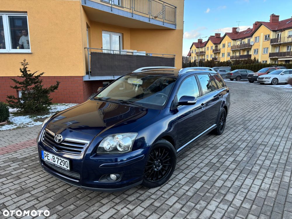 Toyota Avensis 1.8 VVT-i Executive - 3