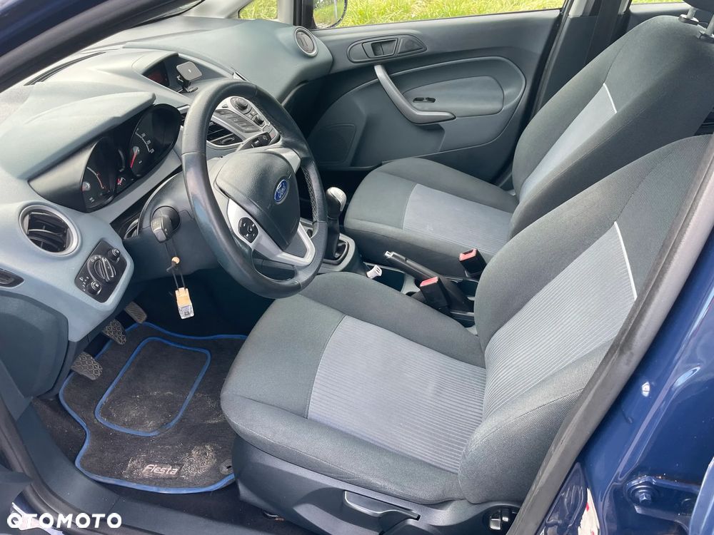 Ford Fiesta - 7