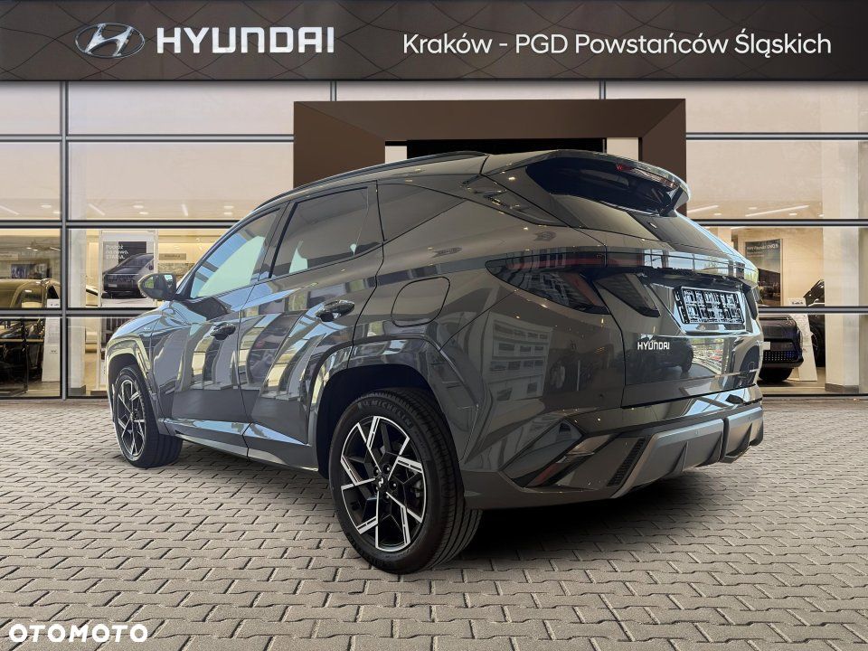 Hyundai Tucson - 2