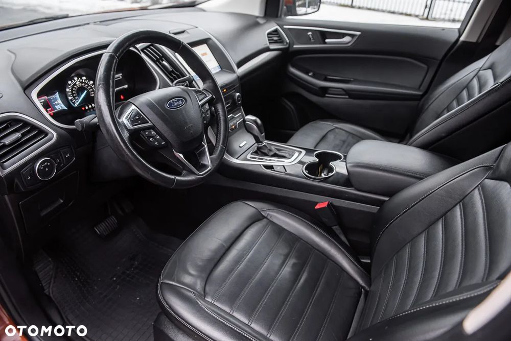 Ford Edge - 5
