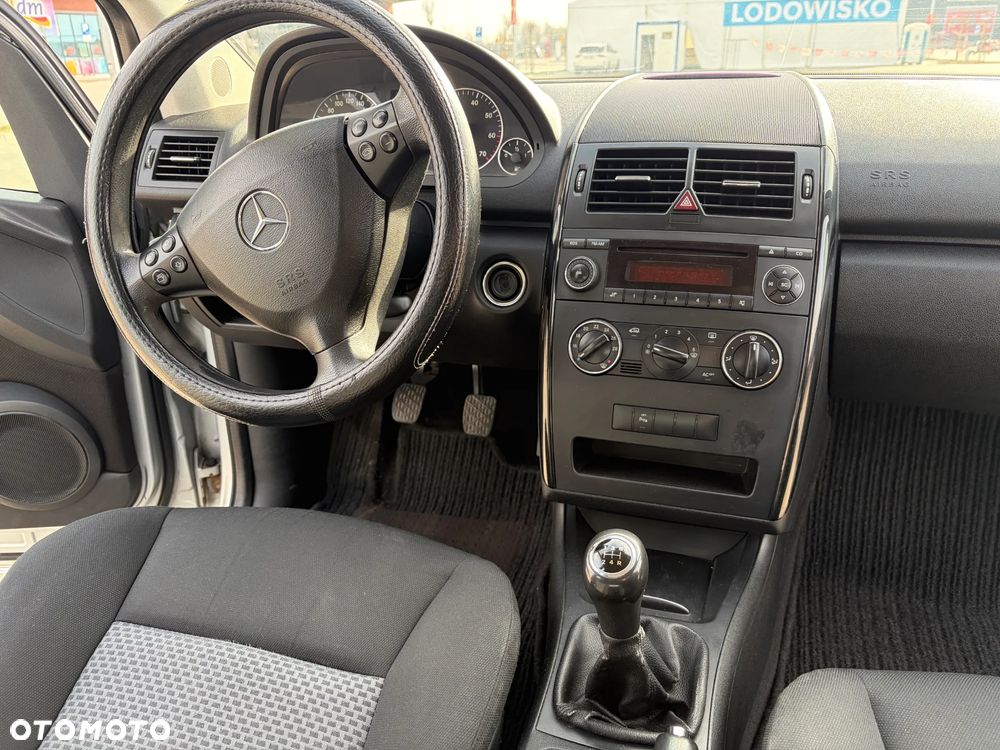 Mercedes-Benz Klasa A 170 Classic - 17