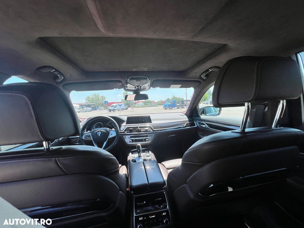 BMW Seria 7 740d xDrive - 24