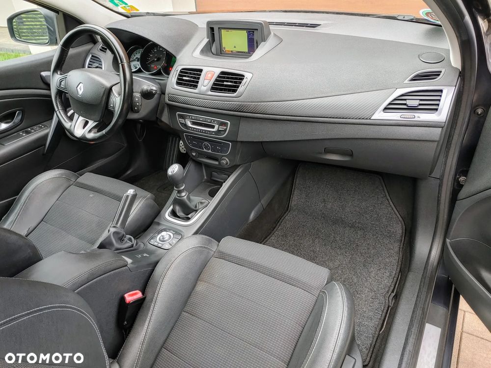 Renault Megane TCe 180 GT - 5