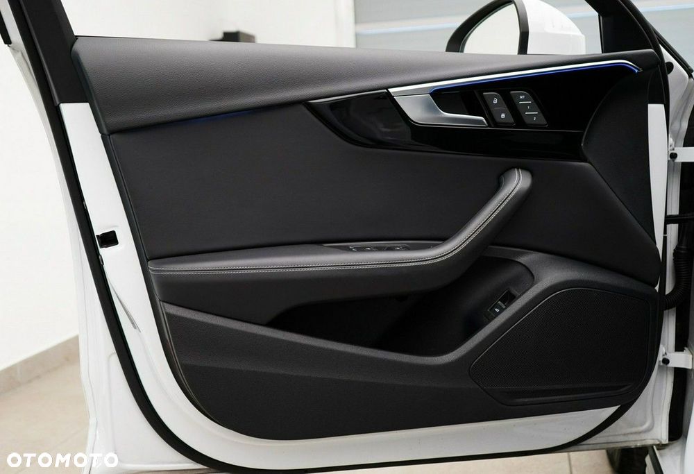 Audi A4 Allroad - 22