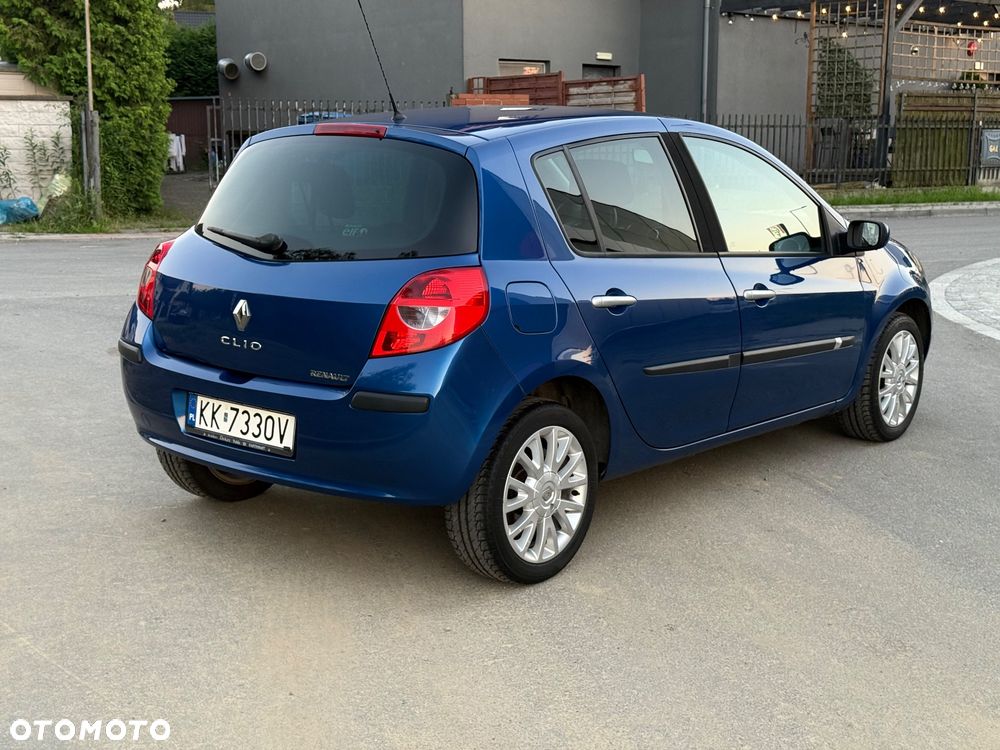 Renault Clio 1.6 16V Expression - 6