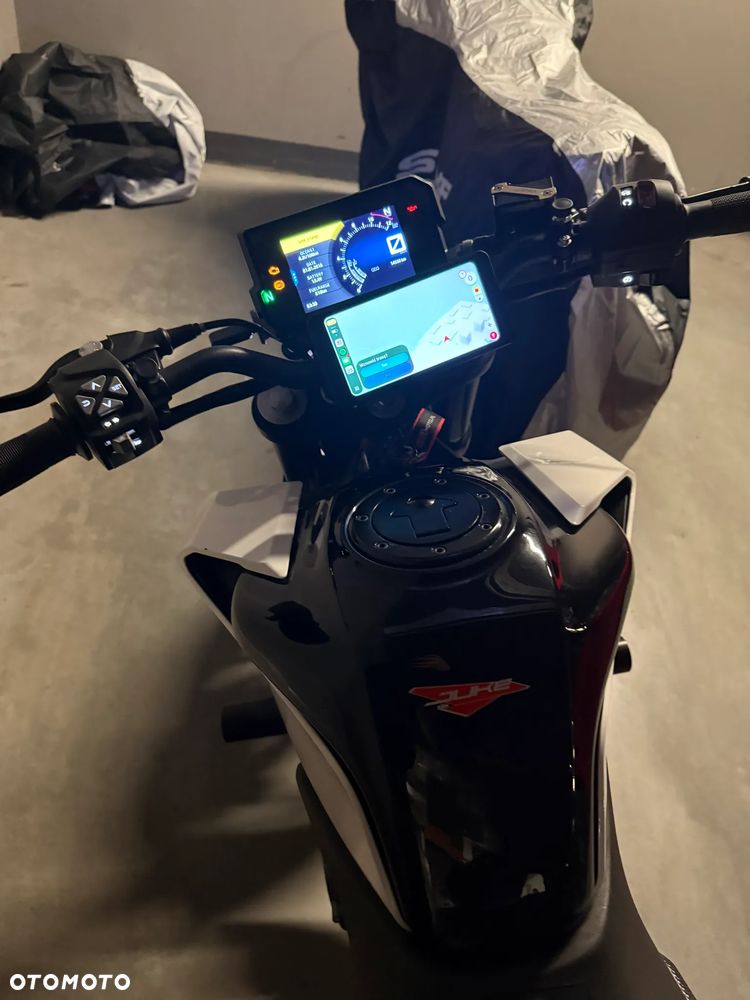KTM Duke 390 - 6