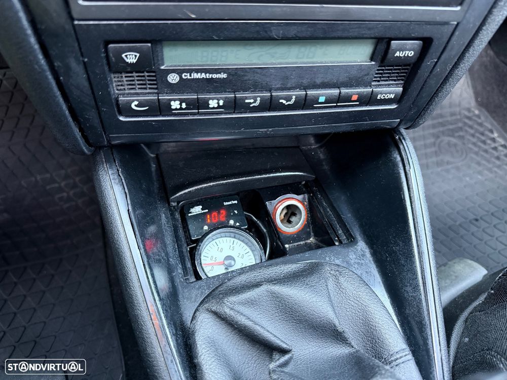 VW Golf Variant 1.9 TDi Highline - 23