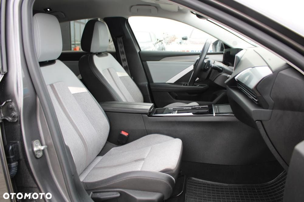 Opel Astra - 33