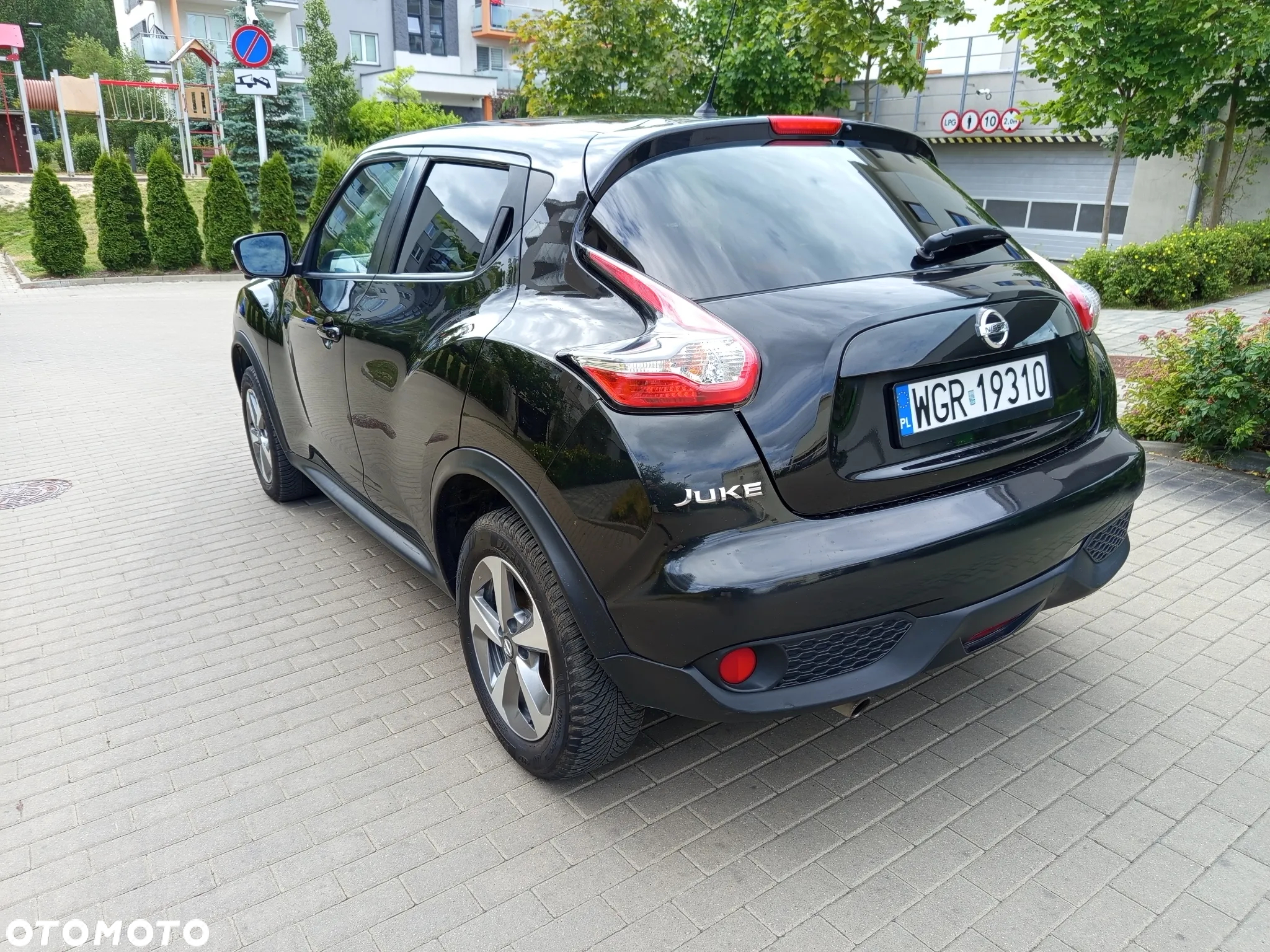 Nissan Juke 1.6 N-Connecta - 4