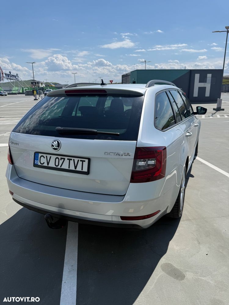 Skoda Octavia - 14